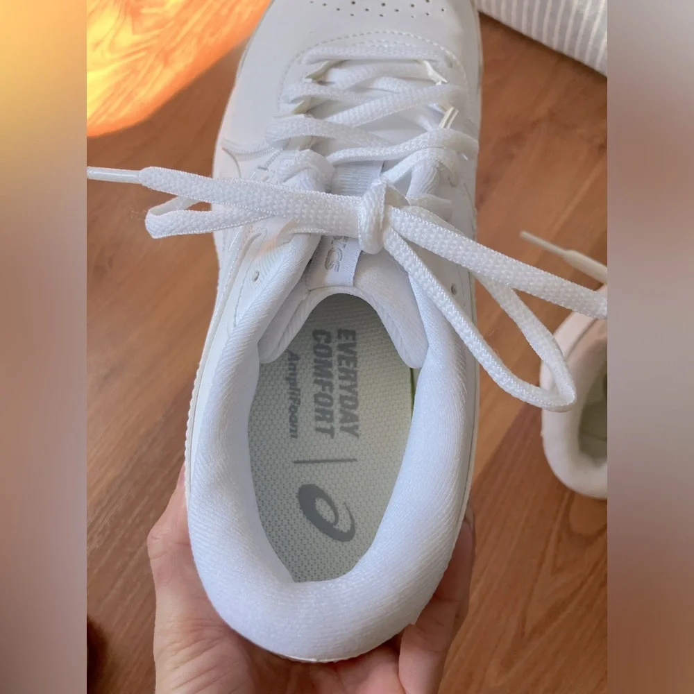 SOLD- Asics Running Shoes - Picture 13 of 15